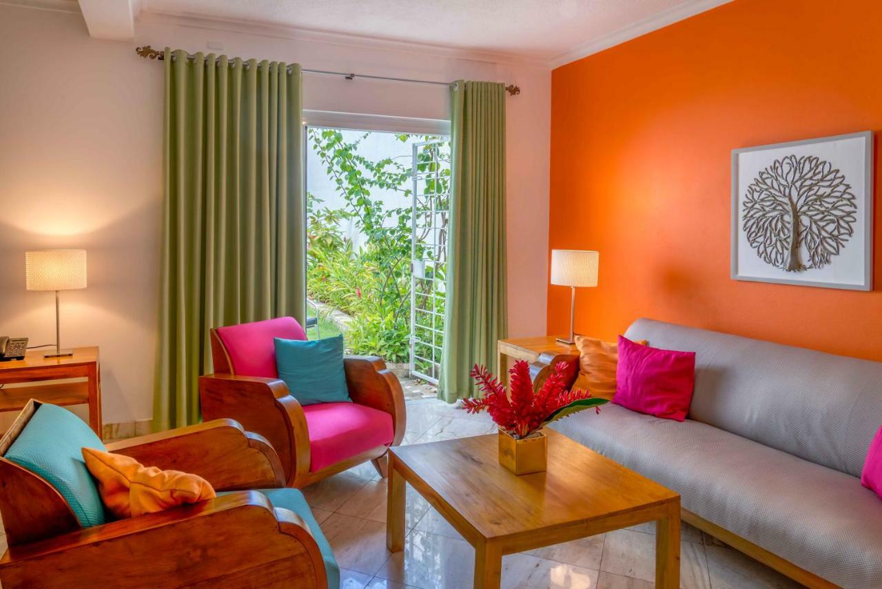 Hotel Montana Pétionville Екстериор снимка